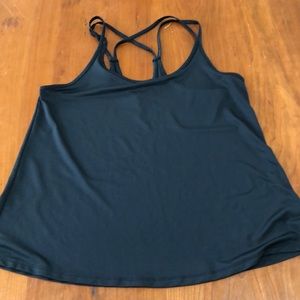 Athletic top